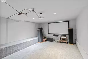 6807 SE Cesar E Chavez Blvd, Portland, OR 97202 - Photo 33