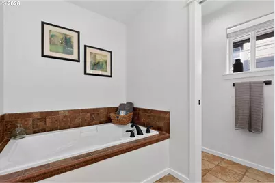 7147 NE Stonewater St, Hillsboro, OR 97124 - Photo 29