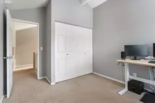 319 NE Hyde Cir, Hillsboro, OR 97124 - Photo 17