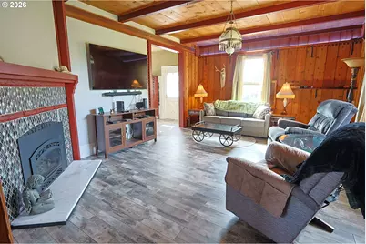1493 Sherman Ave, North Bend, OR 97459 - Photo 7