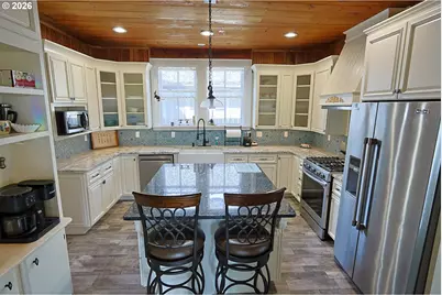 1493 Sherman Ave, North Bend, OR 97459 - Photo 11