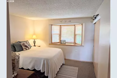 1070 Bay St #22, Florence, OR 97439 - Photo 27