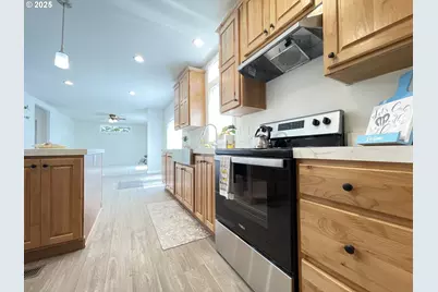 96465 Coverdell #34, Brookings, OR 97415 - Photo 11