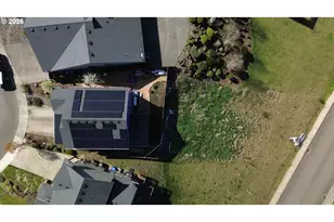 609 NE Megan Dr, Estacada, OR 97023 - Photo 45