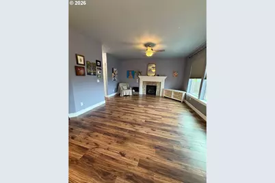 609 NE Megan Dr, Estacada, OR 97023 - Photo 5