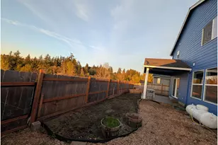 609 NE Megan Dr, Estacada, OR 97023 - Photo 33