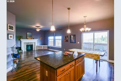 609 NE Megan Dr, Estacada, OR 97023 - Photo 9