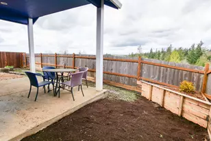 609 NE Megan Dr, Estacada, OR 97023 - Photo 13