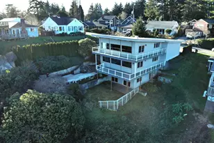 451 Simpson, North Bend, OR 97459 - Photo 1