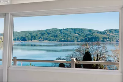 451 Simpson, North Bend, OR 97459 - Photo 39