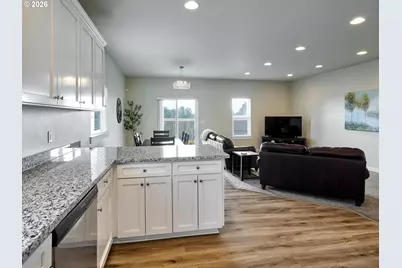 542 E Elm Loop, Gervais, OR 97026 - Photo 9
