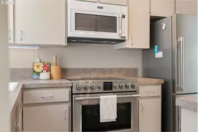 6829 NE Broadway, Portland, OR 97213 - Photo 17