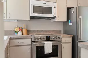 6829 NE Broadway, Portland, OR 97213 - Photo 17