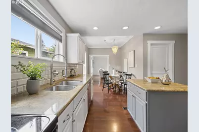 7211 N Atlantic Ave, Portland, OR 97217 - Photo 9