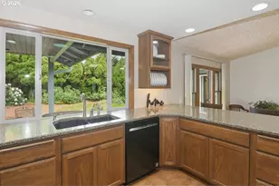 1017 NW 121st St, Vancouver, WA 98685 - Photo 11