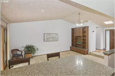 1017 NW 121st St, Vancouver, WA 98685 - Photo 13