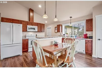 189 Trout Lakes Rd, Castle Rock, WA 98611 - Photo 11