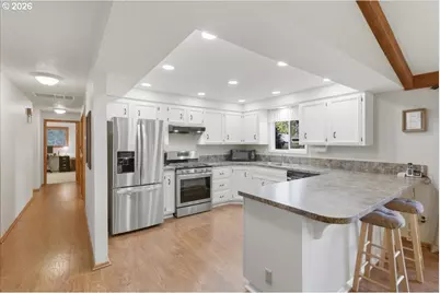 1923 Riting Ct, Salem, OR 97302 - Photo 9