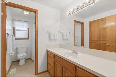 1923 Riting Ct, Salem, OR 97302 - Photo 27