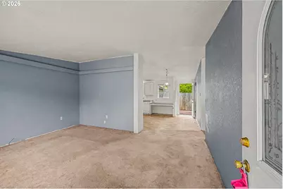 5510 E St, Springfield, OR 97478 - Photo 3