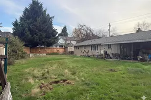 15604 NE 18th St, Vancouver, WA 98684 - Photo 3