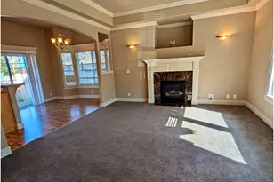 882 Jackies Ln, Eugene, OR 97404 - Photo 13