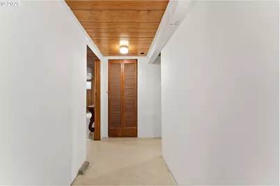 11311 SE Division St, Portland, OR 97266 - Photo 37