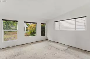 11311 SE Division St, Portland, OR 97266 - Photo 29