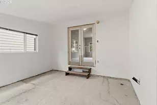 11311 SE Division St, Portland, OR 97266 - Photo 31
