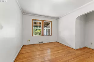 11311 SE Division St, Portland, OR 97266 - Photo 13