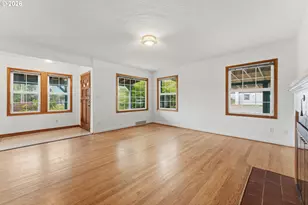 11311 SE Division St, Portland, OR 97266 - Photo 9