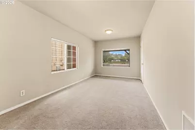 11311 SE Division St, Portland, OR 97266 - Photo 25