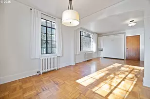 2336 SW Osage St, Portland, OR 97205 - Photo 25