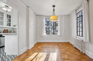 2336 SW Osage St, Portland, OR 97205 - Photo 13