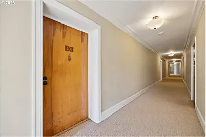 2336 SW Osage St #406, Portland, OR 97205 - Photo 5