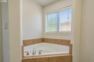 6405 NE 87th Ave, Vancouver, WA 98662 - Photo 17