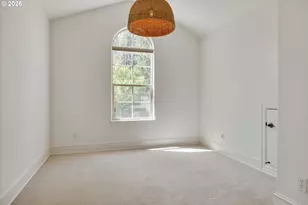 13389 SW Shakespeare St, Portland, OR 97224 - Photo 29