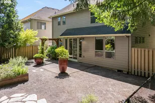 13389 SW Shakespeare St, Portland, OR 97224 - Photo 37