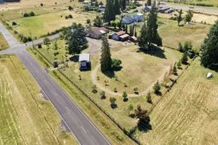 84124 Hilltop Dr, Pleasant Hill, OR 97455 - Photo 45