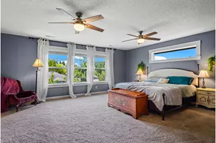 179 SE 46th Dr, Gresham, OR 97080 - Photo 17