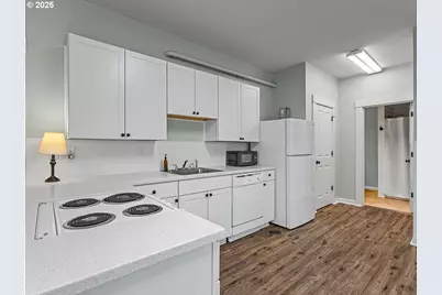 179 SE 46th Dr, Gresham, OR 97080 - Photo 31