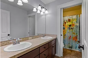 179 SE 46th Dr, Gresham, OR 97080 - Photo 25