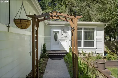 5167 Hilltop Dr, Florence, OR 97439 - Photo 3