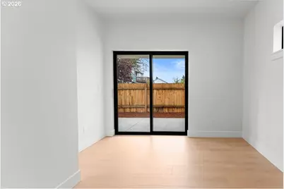 7888 SE 70th Ave, Portland, OR 97206 - Photo 33