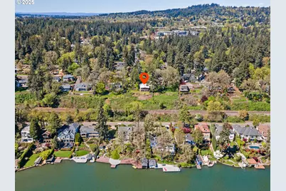 3730 Upper Dr, Lake Oswego, OR 97035 - Photo 15