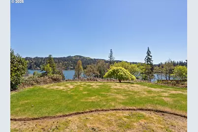 3730 Upper Dr, Lake Oswego, OR 97035 - Photo 25