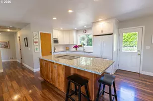 583 Canberra Dr, Philomath, OR 97370 - Photo 21