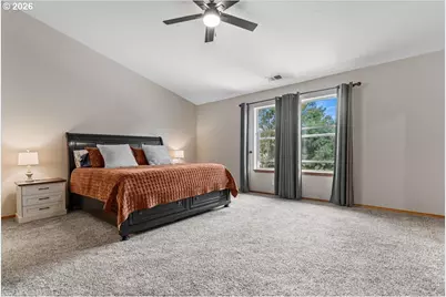 3121 N Knoll Dr, Newberg, OR 97132 - Photo 27