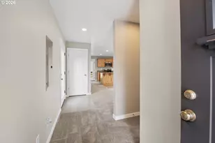 1394 10th Ave, Seaside, OR 97138 - Photo 3