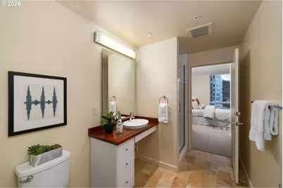 836 S Curry St #1508, Portland, OR 97239 - Photo 31